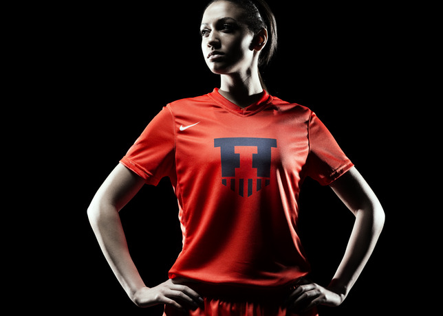 Womens_soccer_orange
