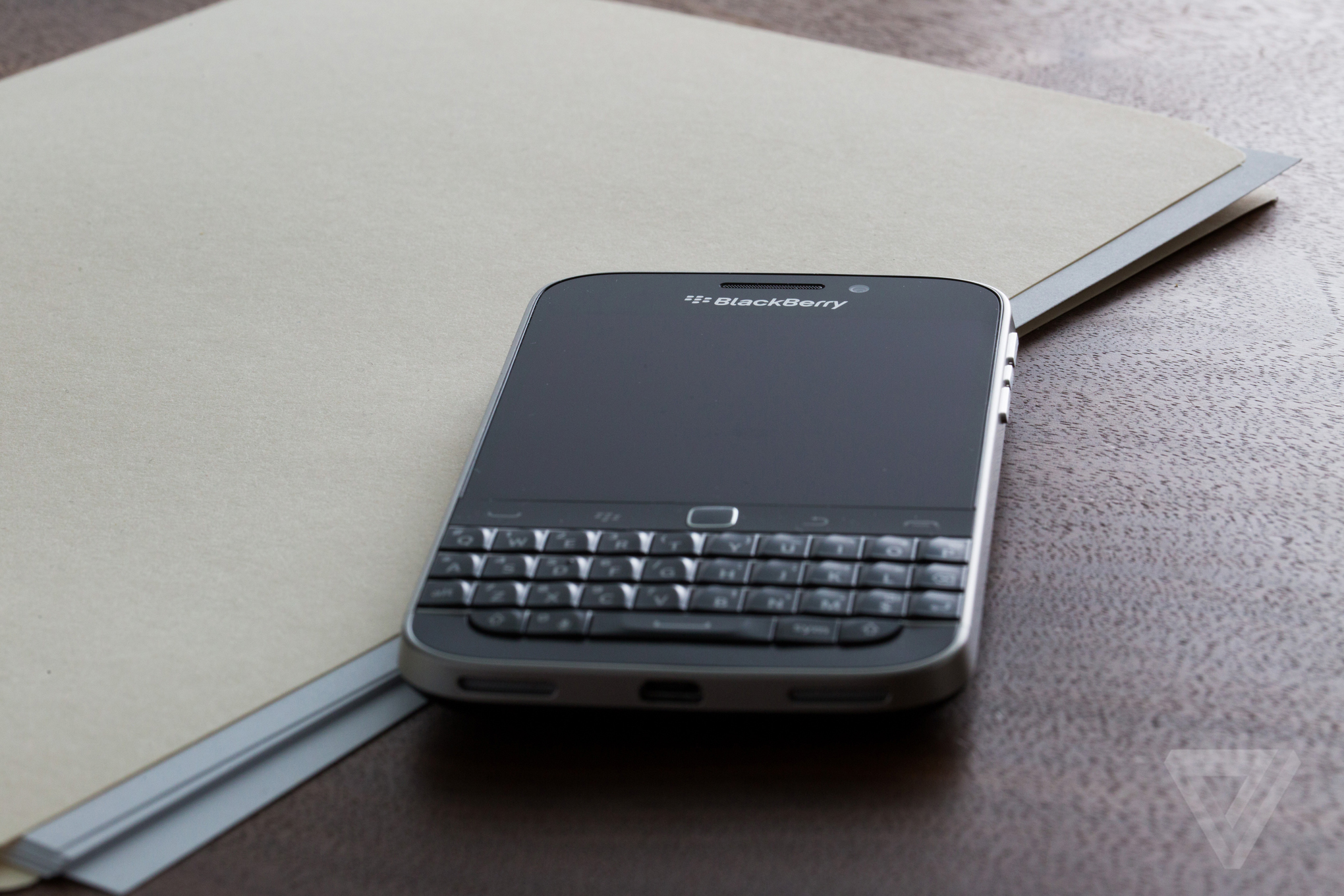 BlackBerry Classic hands-on photos